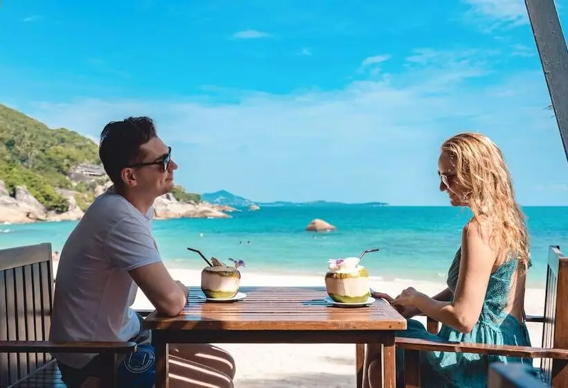 בית מלון כפרי Promtsuk Buri