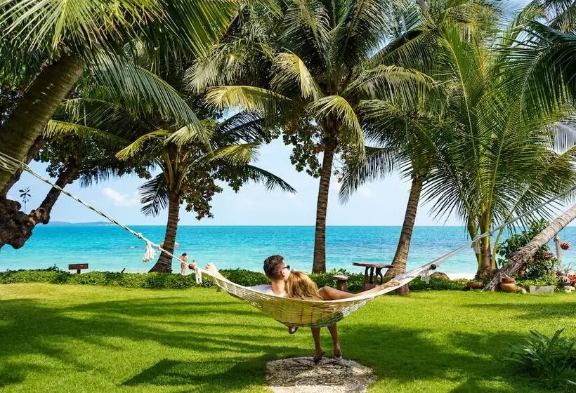 בית מלון כפרי Promtsuk Buri