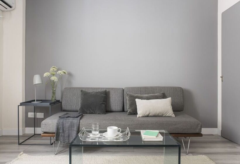 ホテル Rochester  M