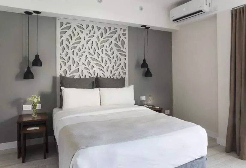 ホテル Rochester M