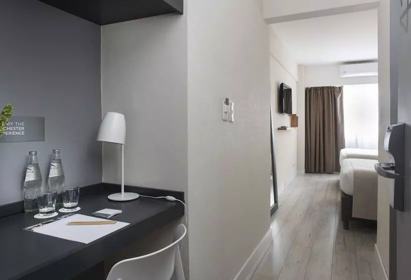 ホテル Rochester M