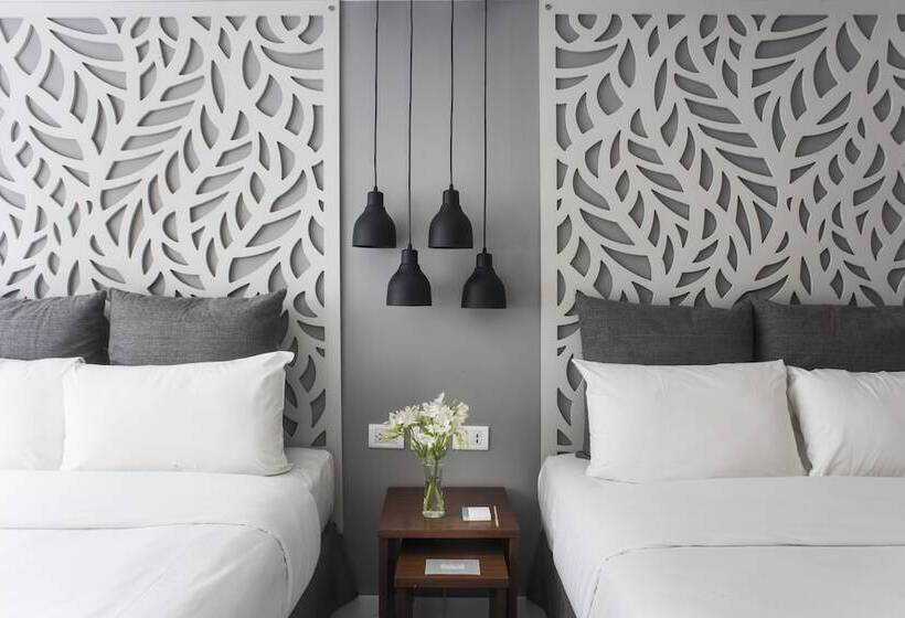 ホテル Rochester  M