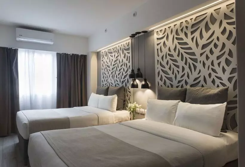 ホテル Rochester M