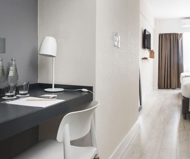 ホテル Rochester  M