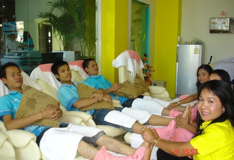 ホテル Sm Resort Phuket