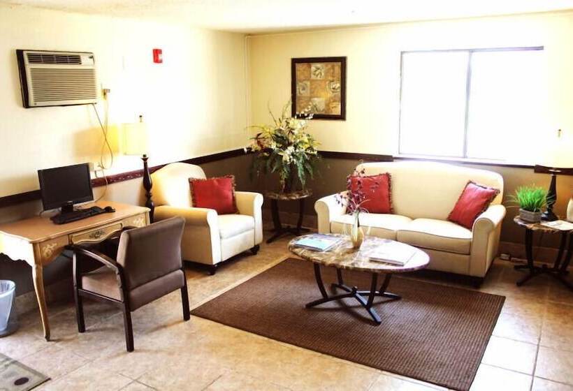 בית מלון כפרי The Lodge At Pensacola