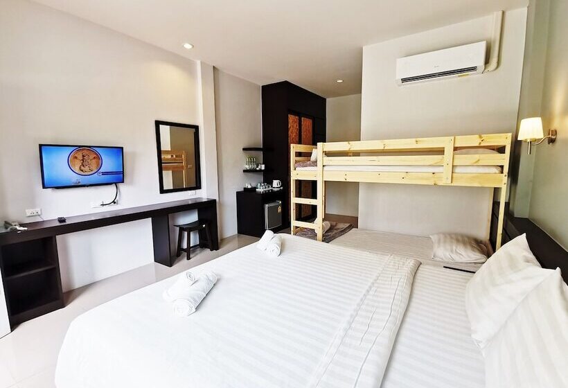 בית מלון כפרי The Natural Resort