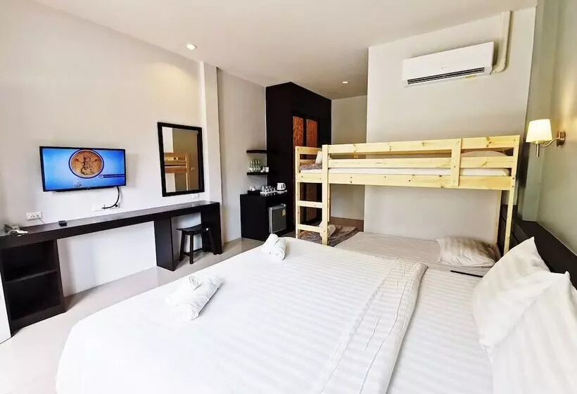 Hotel The Natural Resort