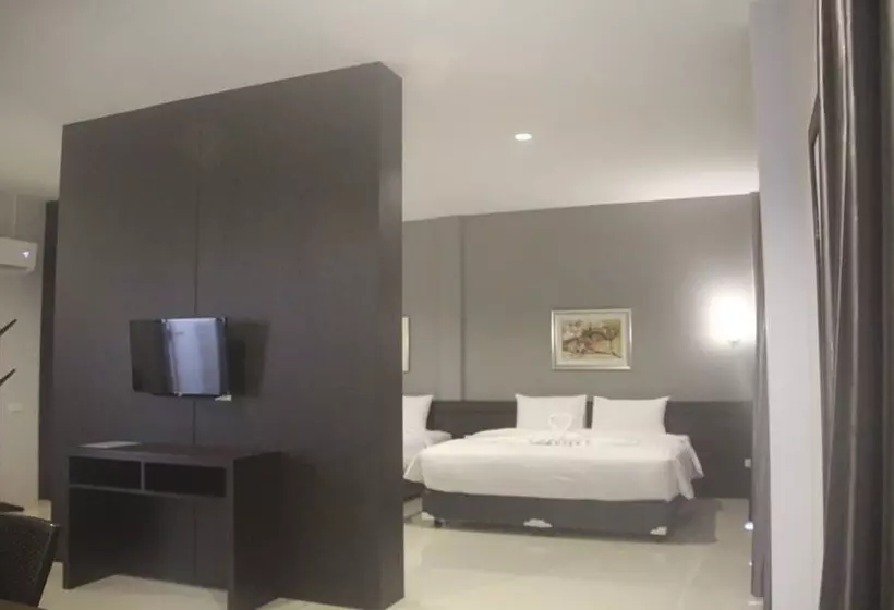 Hotel The Natural Resort