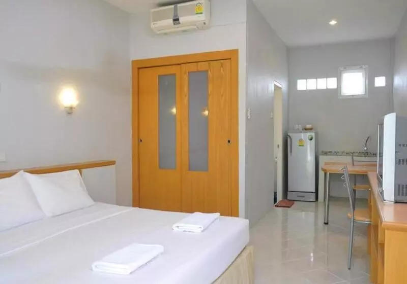 Hotel The Natural Resort