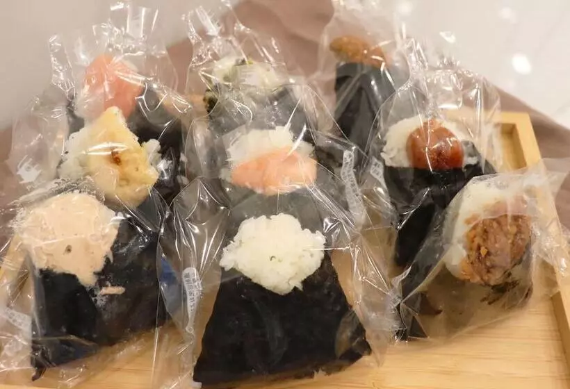 Отель Toyoko Inn Tokyo Haneda Kuko No.1