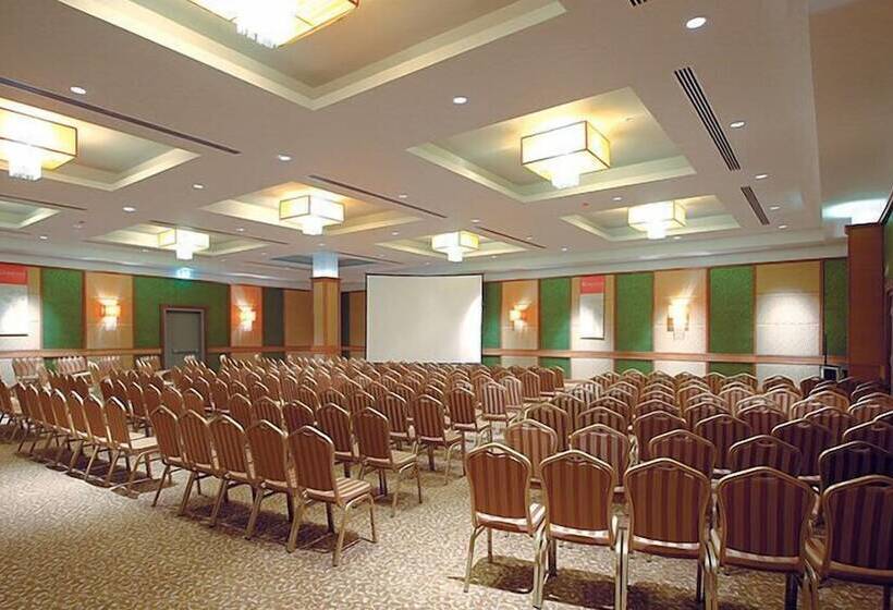 Kaya Artemis Resort & Casino