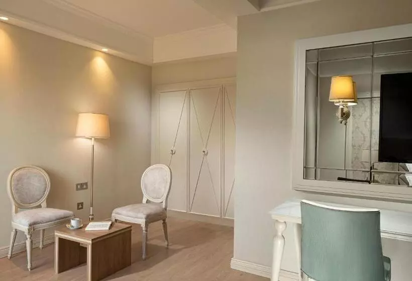 Kaya Artemis Resort & Casino