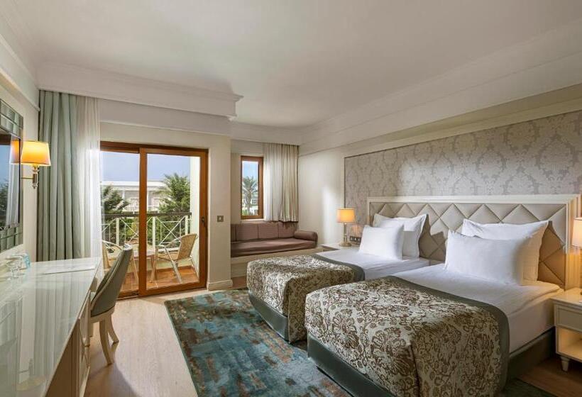 Kaya Artemis Resort & Casino