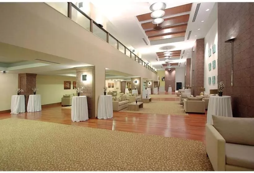 Kaya Artemis Resort & Casino