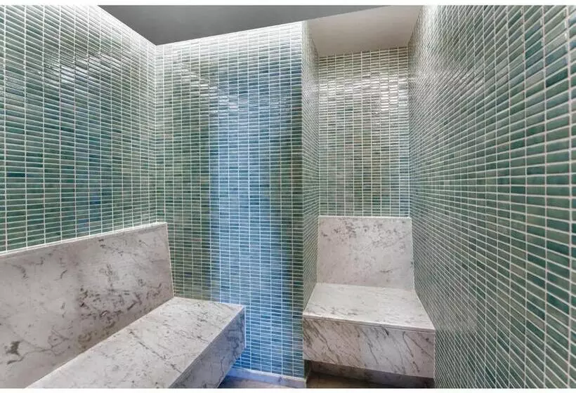 Kaya Artemis Resort & Casino