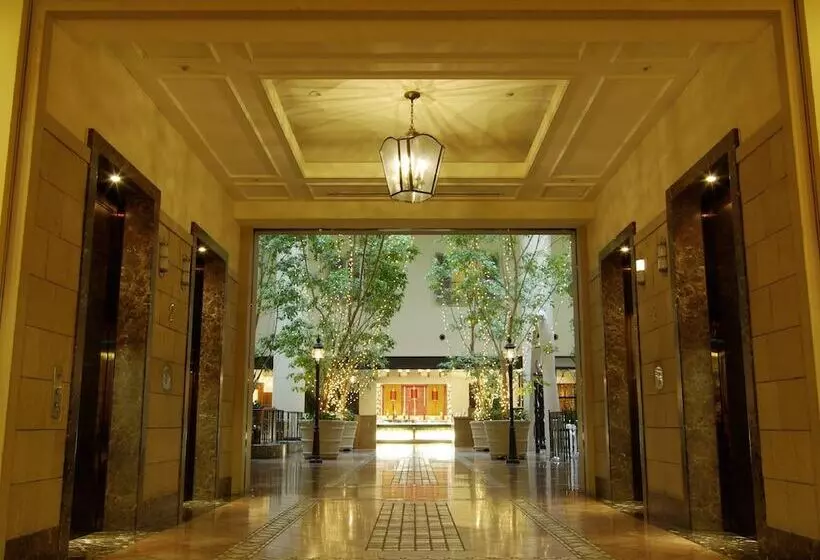 Oriental Hotel Tokyo Bay