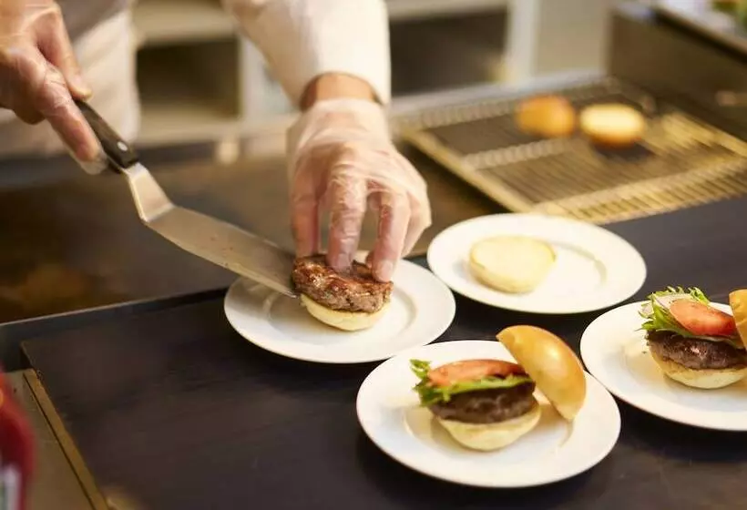 Oriental Hotel Tokyo Bay