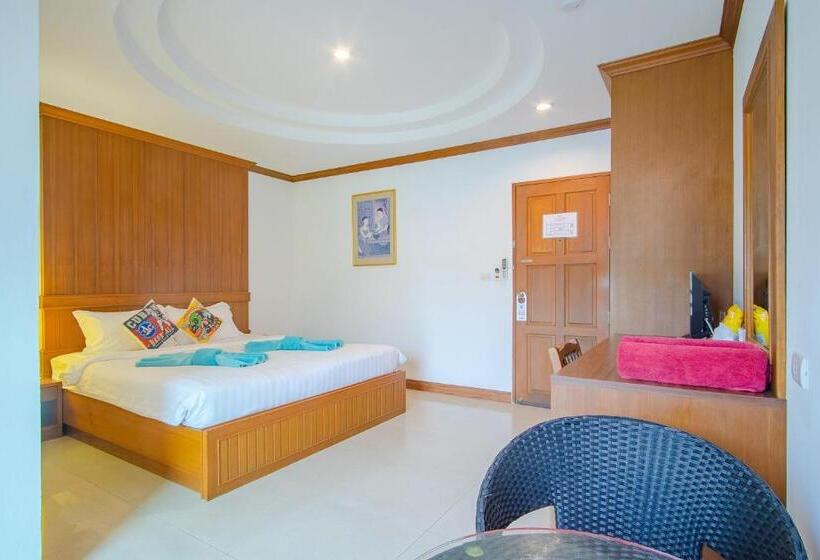 Pipikuku Hotel & Restaurant