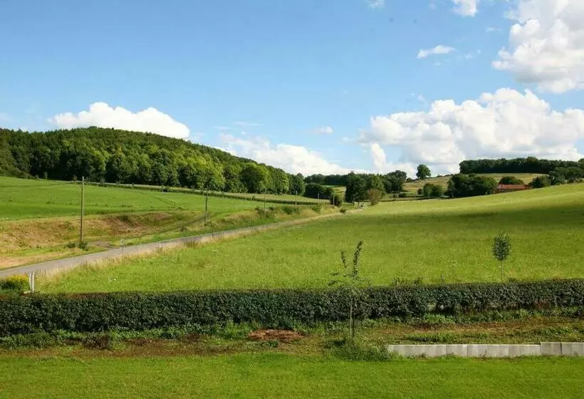 Aamiaismajoitus (B&B) Wijndomein Zwaeneberg