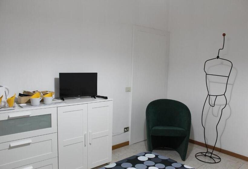 פנסיון Gli Oleandri