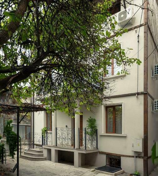 Pension The White House Sofia