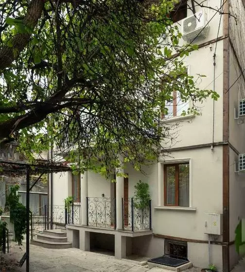 ペンション The White House Sofia