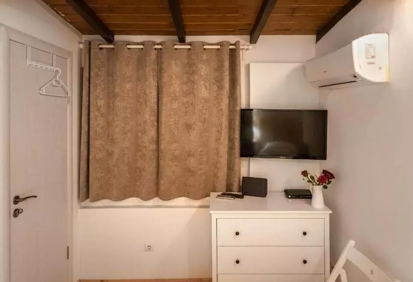 ペンション The White House Sofia