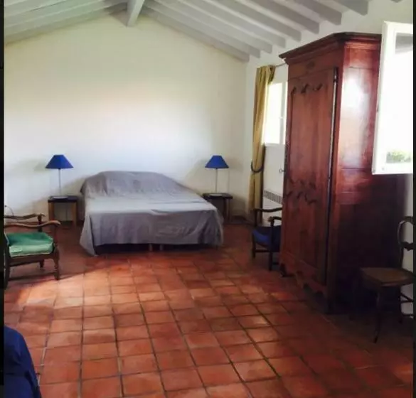 Aamiaismajoitus (B&B) Calicho