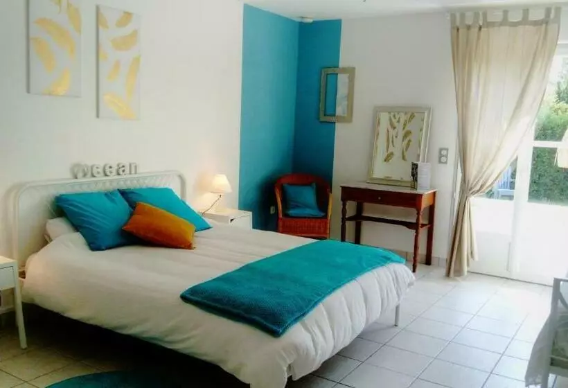 Aamiaismajoitus (B&B) Chambres Et Tables D Hotes  O Doux Matins  Aux Portes De Chinon