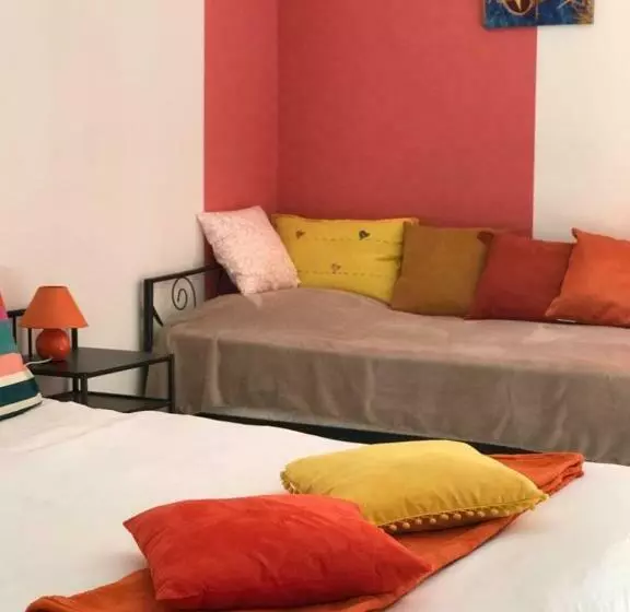 Aamiaismajoitus (B&B) Chambres Et Tables D Hotes  O Doux Matins  Aux Portes De Chinon