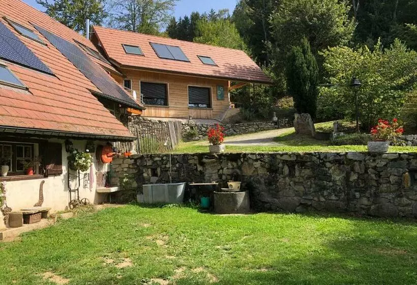 Aamiaismajoitus (B&B) La Maison De Jean