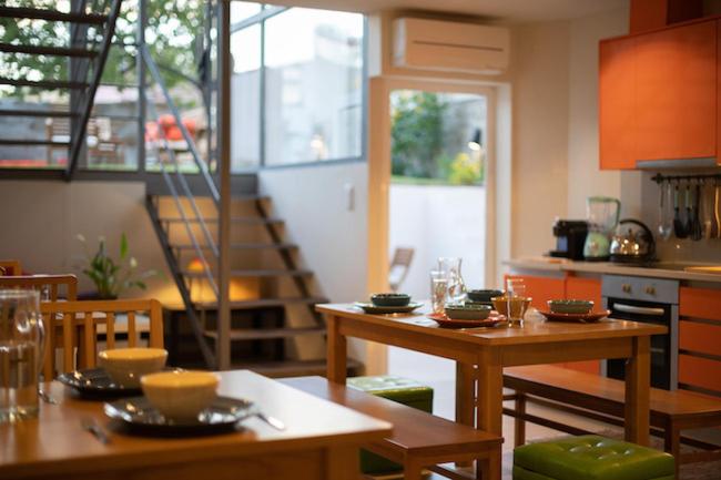 Peach Hostel & Suites