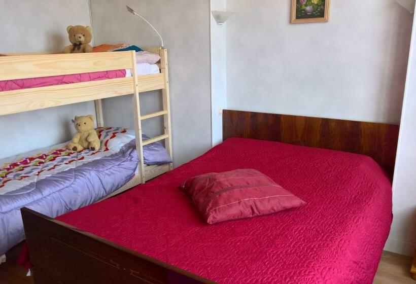 ペンション Entre Mûres Et Châtaignes