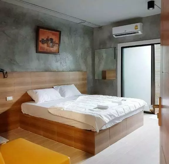 Sands Place Apartment And