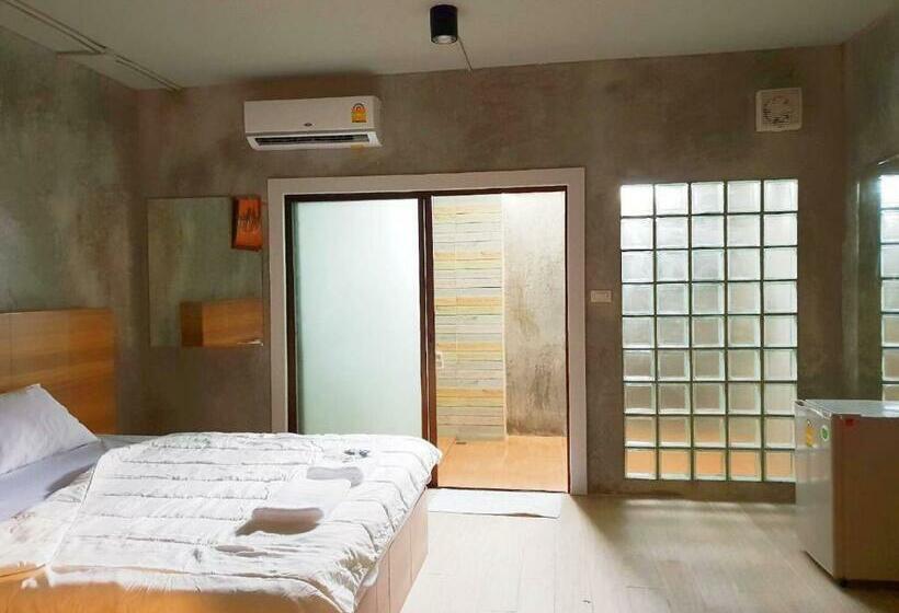 Sands Place Apartment And