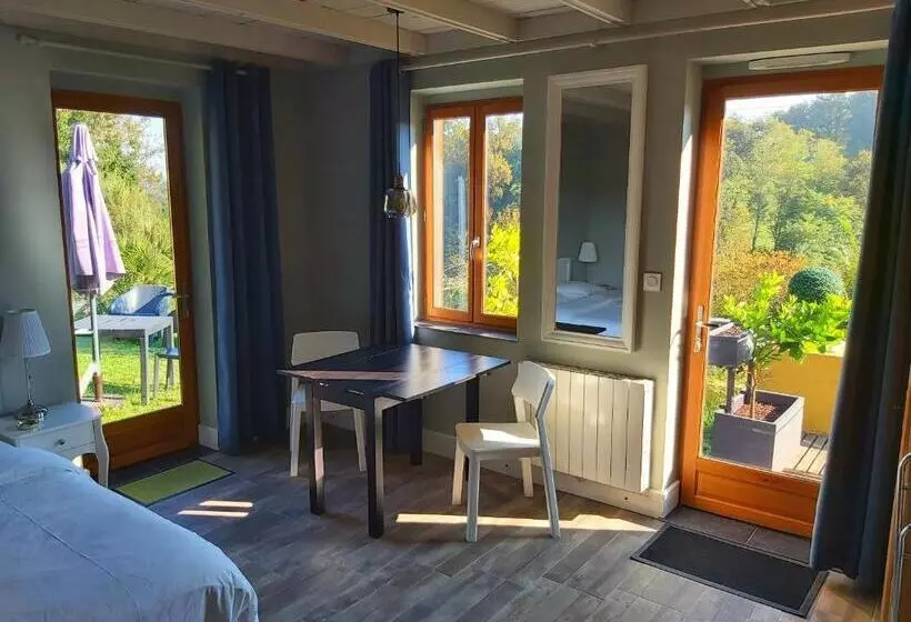 Aamiaismajoitus (B&B) Bonbon Chambre D Hôtes