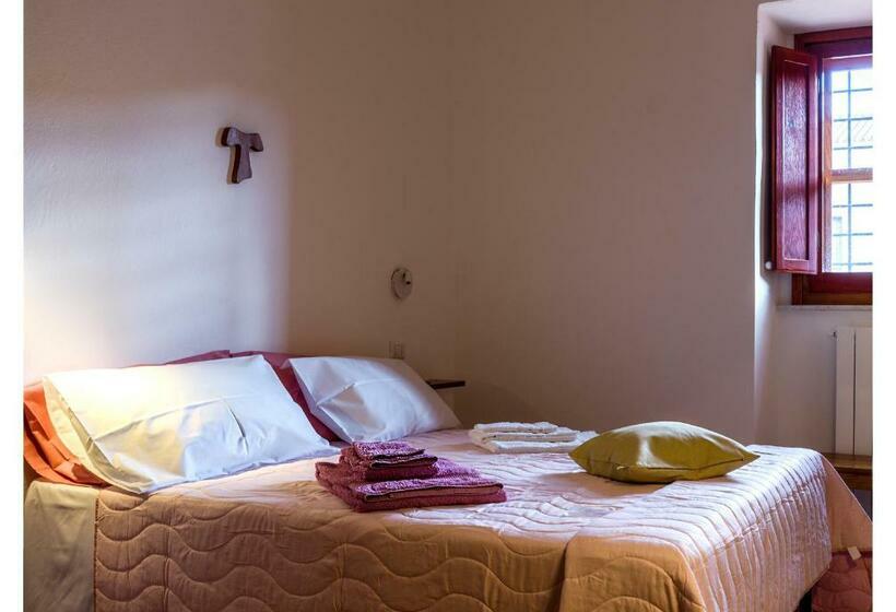 פנסיון Monastero Santa Chiara Guest House