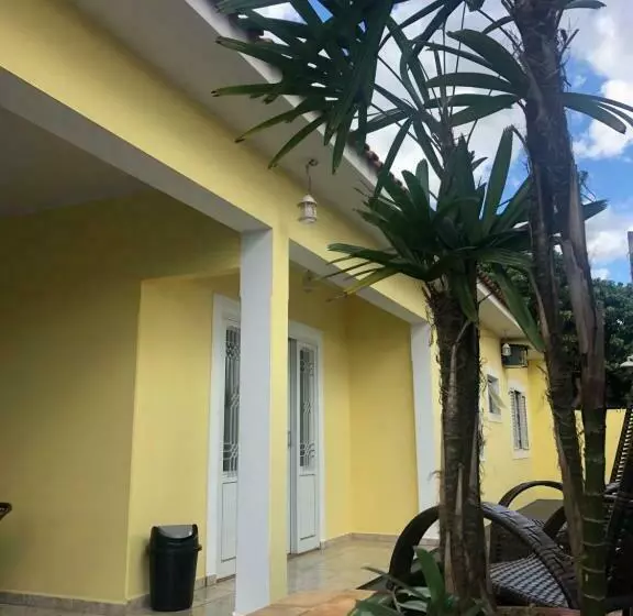 ペンション Suites Santa Amelia