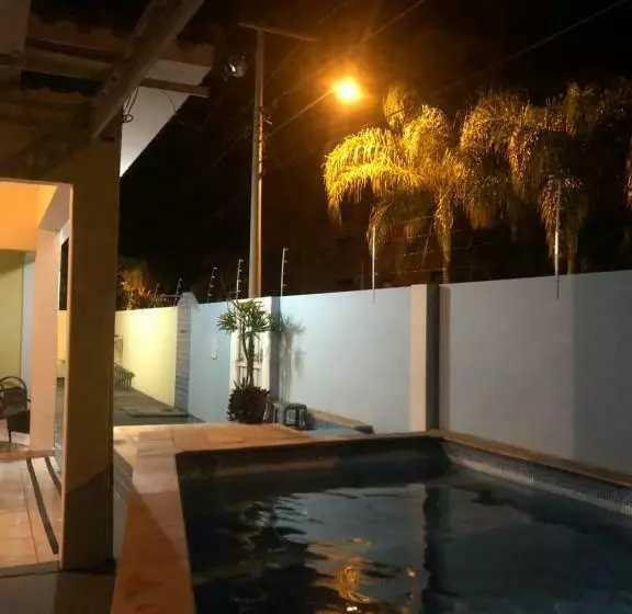 ペンション Suites Santa Amelia