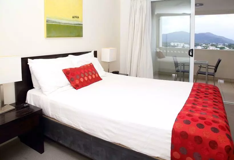 Cairns Central Plaza Apartment Hotel Official