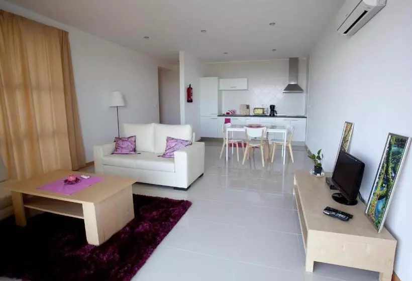 Cantinho Das Buganvilias At