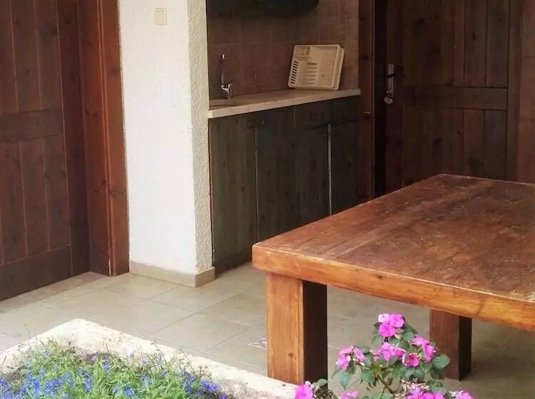 ホテル Amiad Country Lodging