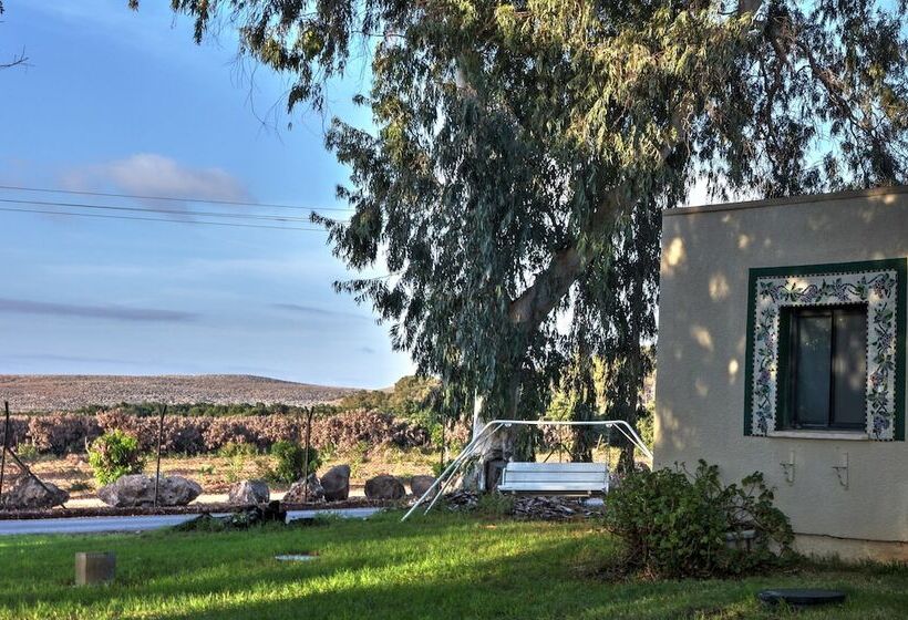 ホテル Amiad Country Lodging