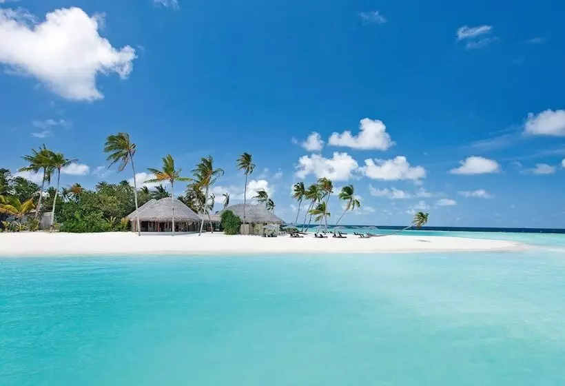 هتل Constance Halaveli