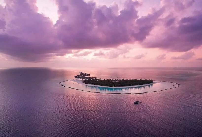 هتل Constance Halaveli