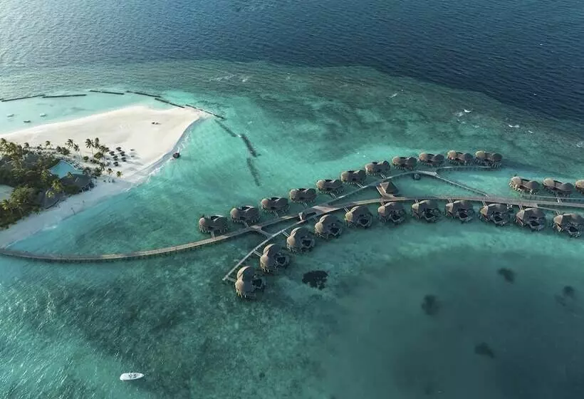 هتل Constance Halaveli