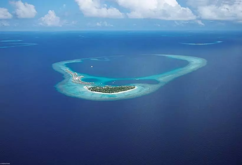 هتل Constance Halaveli