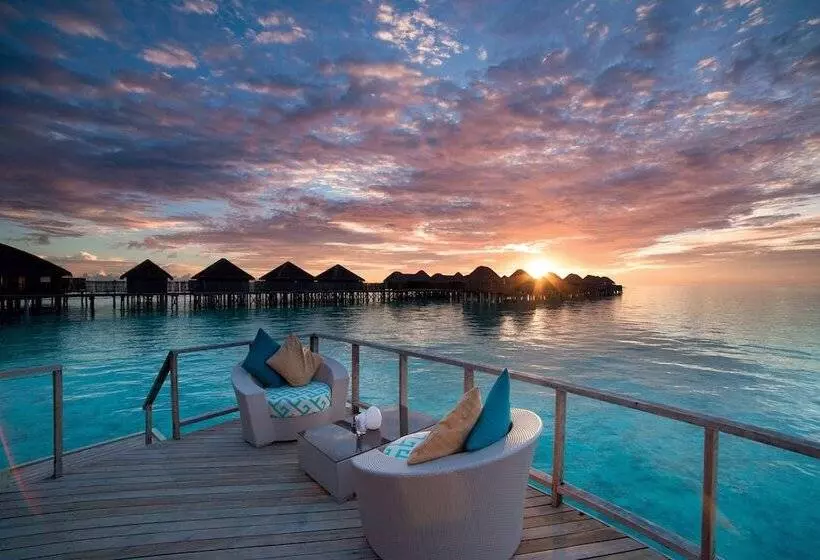 هتل Constance Halaveli