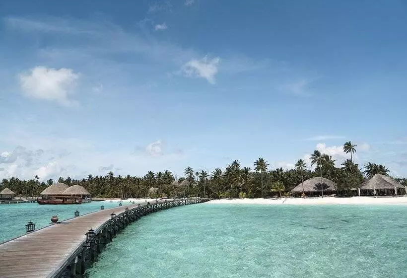 هتل Constance Halaveli